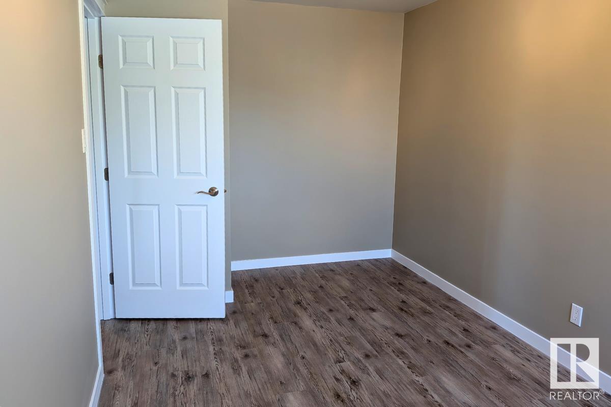245 Primrose Gd Nw, Edmonton, Alberta  T5T 0R1 - Photo 18 - E4450496