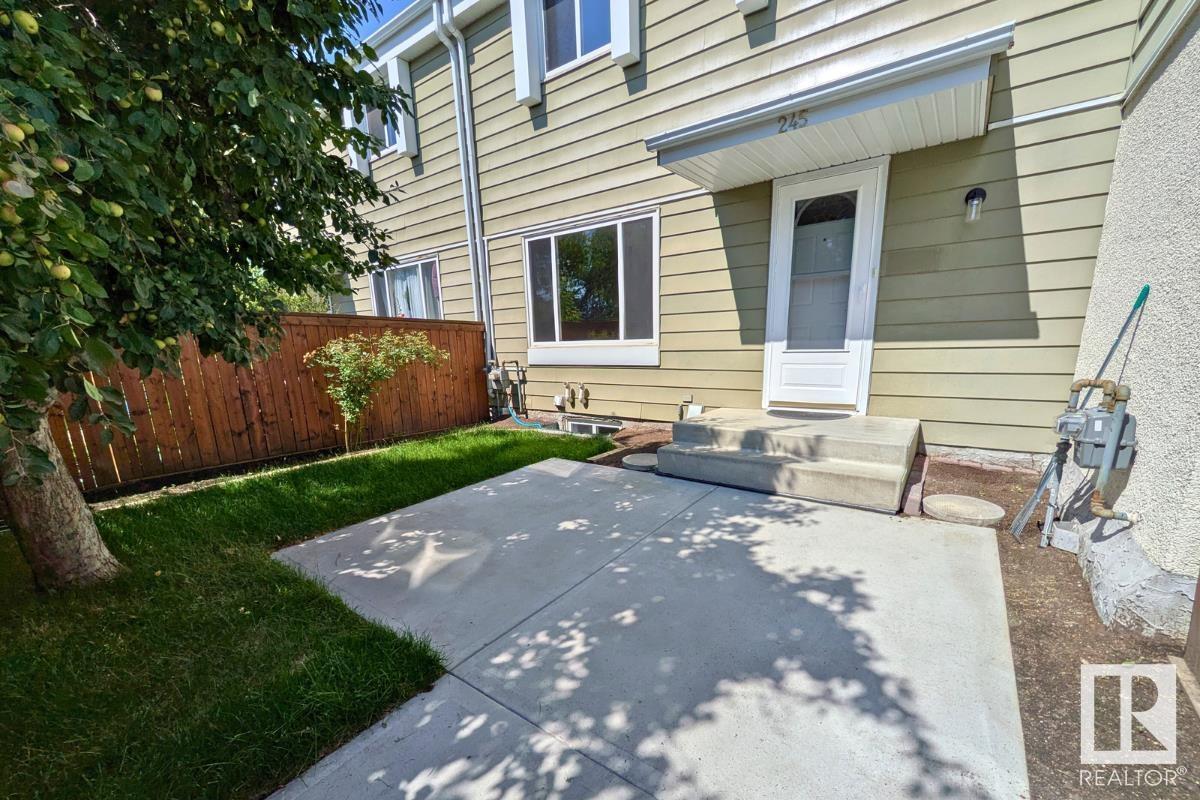 245 Primrose Gd Nw, Edmonton, Alberta  T5T 0R1 - Photo 4 - E4450496