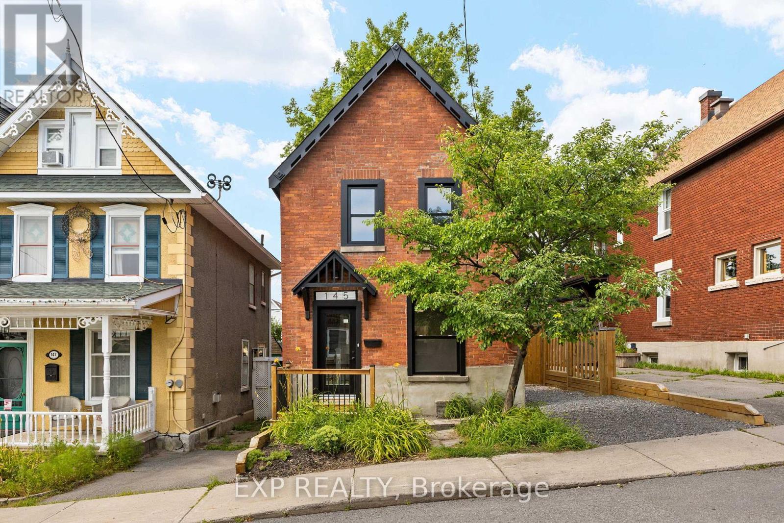 145 Willow Street, Ottawa, Ontario  K1R 6W2 - Photo 2 - X12317316