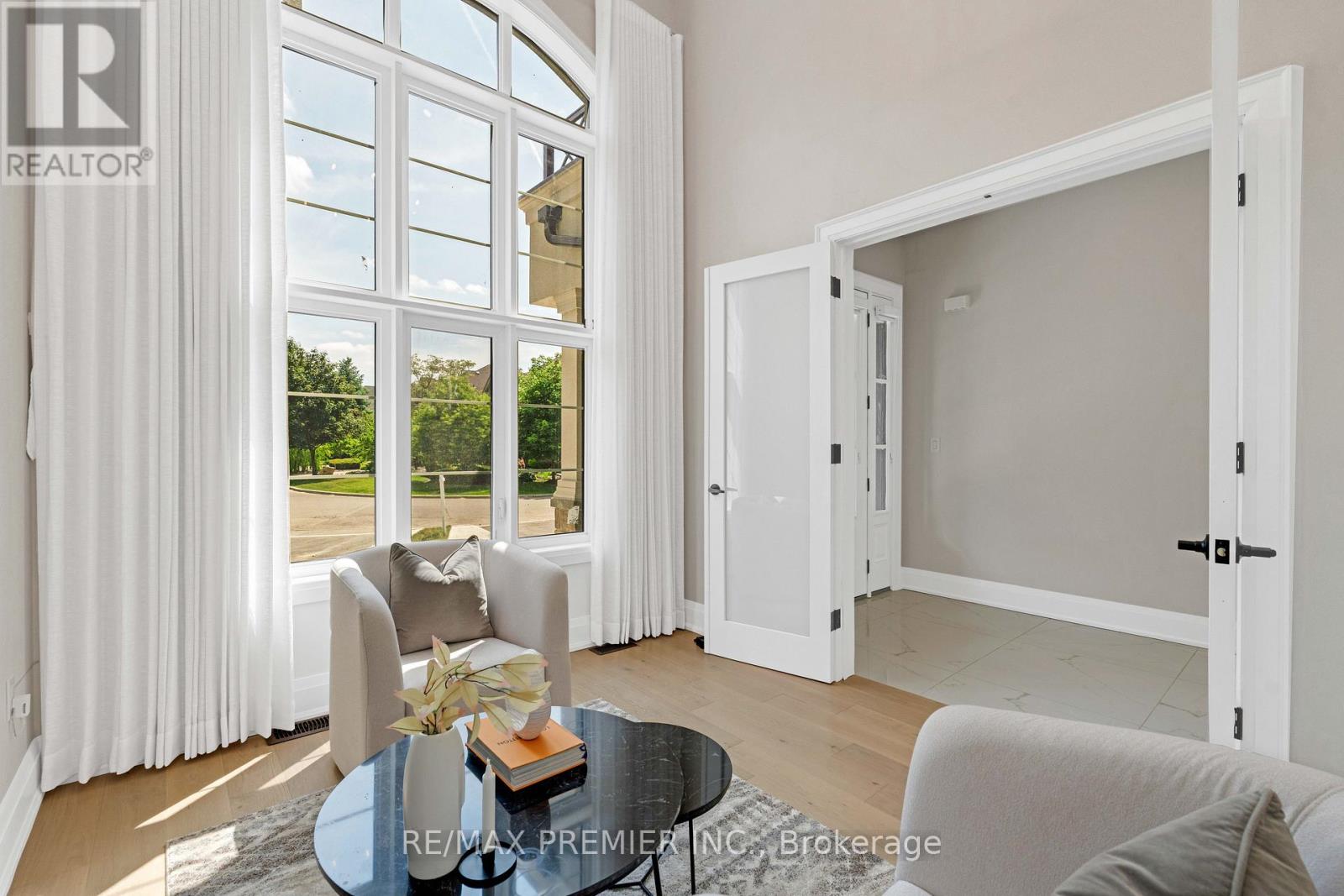 24 Francesca Court, Vaughan, Ontario  L4L 9L2 - Photo 8 - N12316315