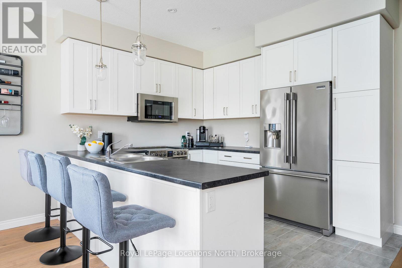 81 Plewes Drive, Collingwood, Ontario  L9Y 3B7 - Photo 13 - S12317249