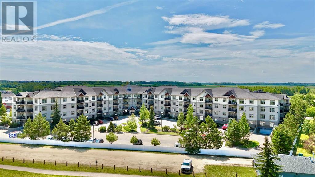 Property at 121, 100 Lakeway Boulevard image 3
