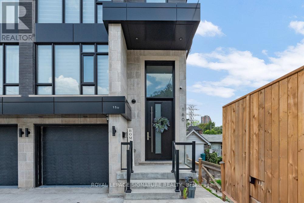 Property at 160 BYNG AVENUE image 2