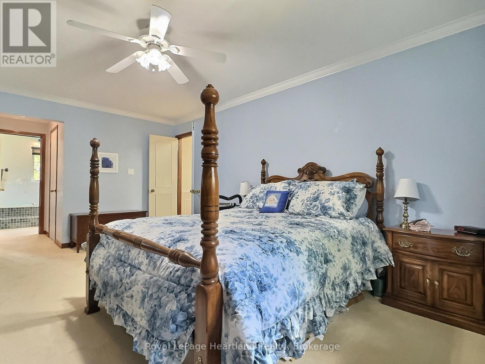 15 Kingscourt Crescent, South Huron, Ontario  N0M 1S1 - Photo 27 - X12317257