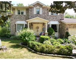 15 KINGSCOURT CRESCENT, South Huron, Ontario