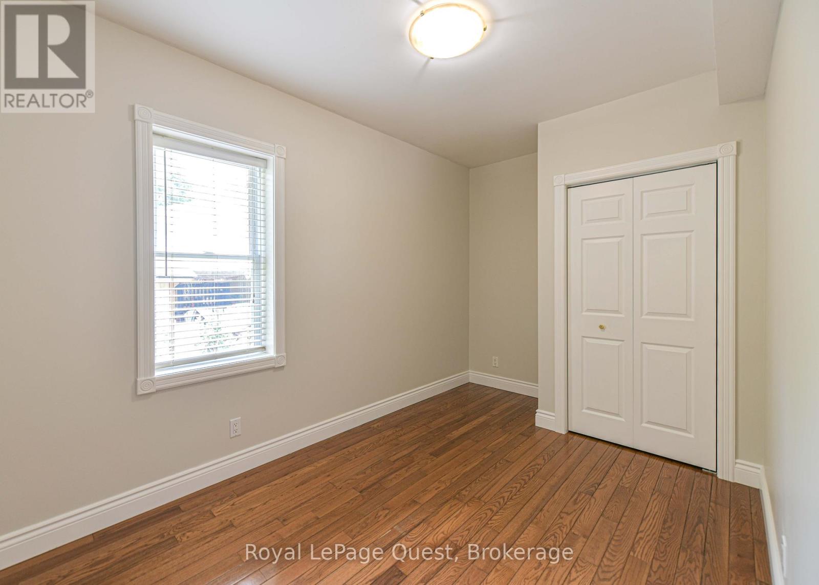 1046 Southwood Road, Gravenhurst, Ontario  P0E 1N0 - Photo 10 - X12317289