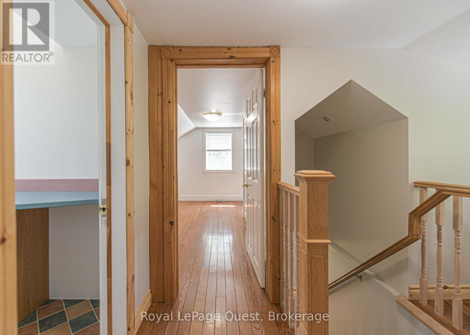 1046 Southwood Road, Gravenhurst, Ontario  P0E 1N0 - Photo 26 - X12317289