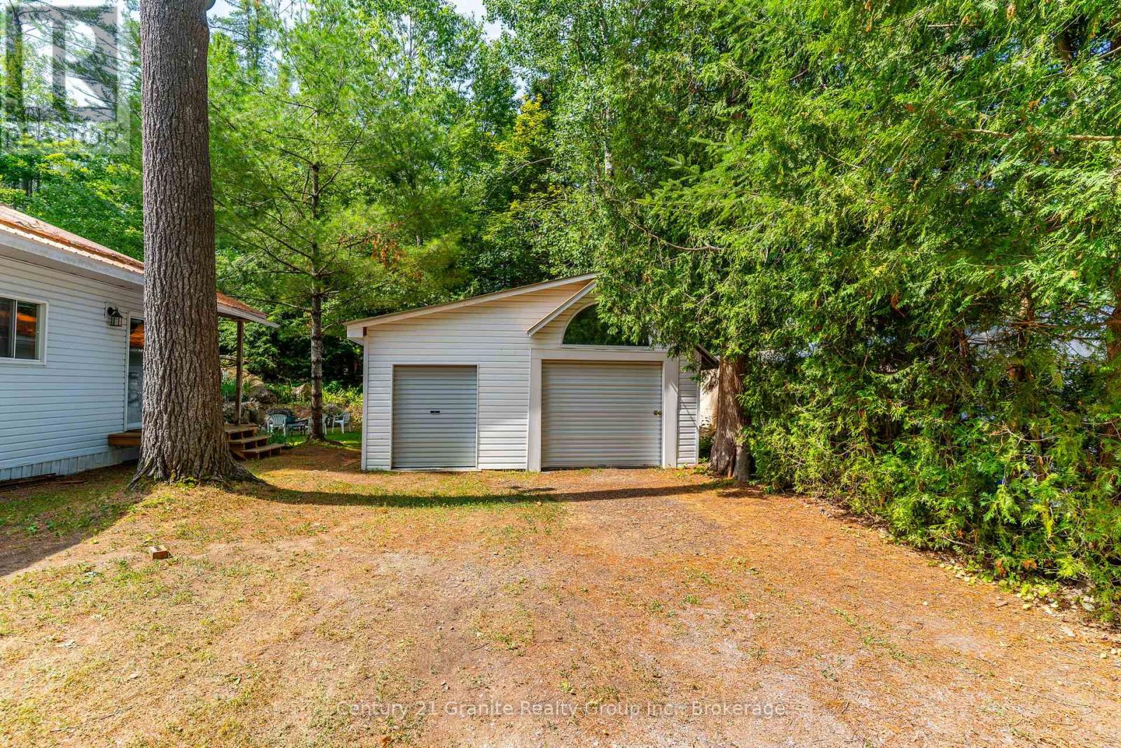 7575 Highway 35, Kawartha Lakes (Laxton/digby/longford), Ontario  K0M 2L0 - Photo 13 - X12317347