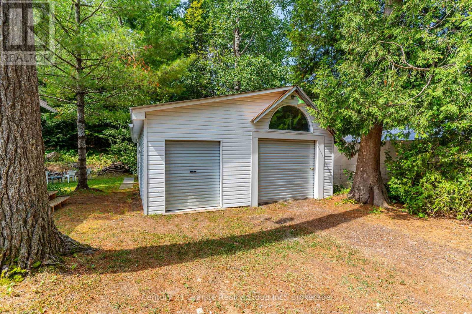 7575 Highway 35, Kawartha Lakes (Laxton/digby/longford), Ontario  K0M 2L0 - Photo 16 - X12317347