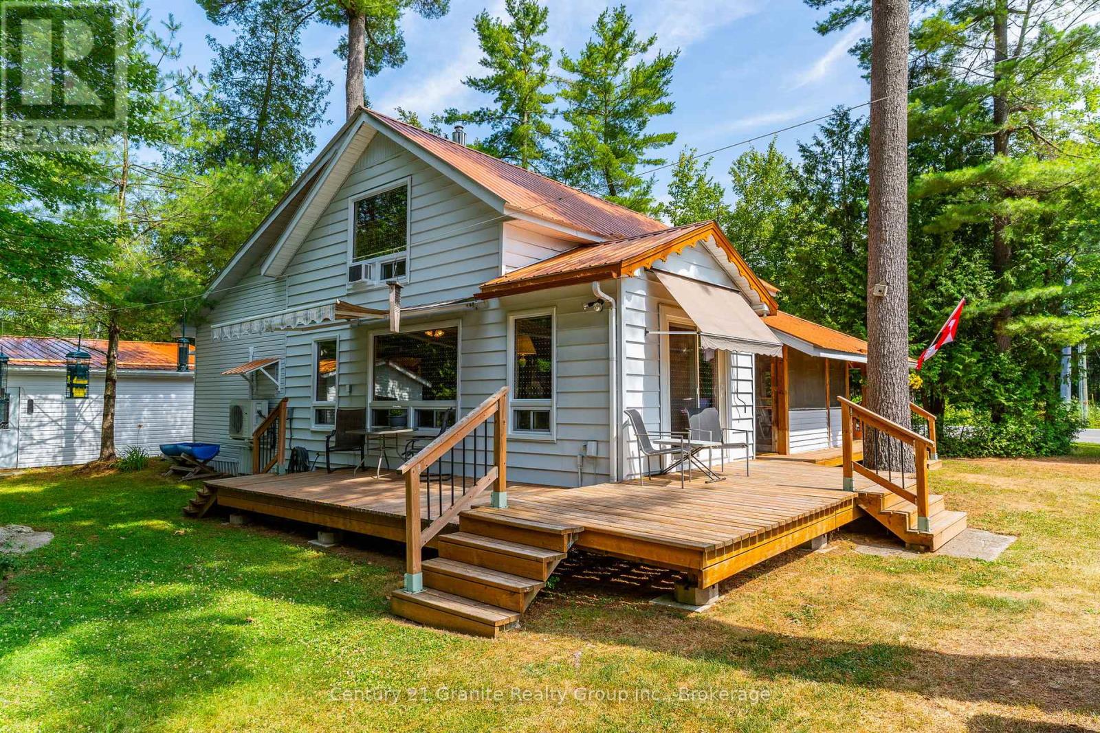 7575 Highway 35, Kawartha Lakes (Laxton/digby/longford), Ontario  K0M 2L0 - Photo 6 - X12317347