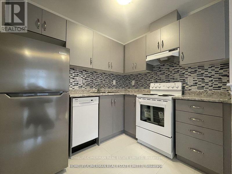7 Waterleaf Road, Markham, Ontario  L6B 0Z3 - Photo 6 - N12317220