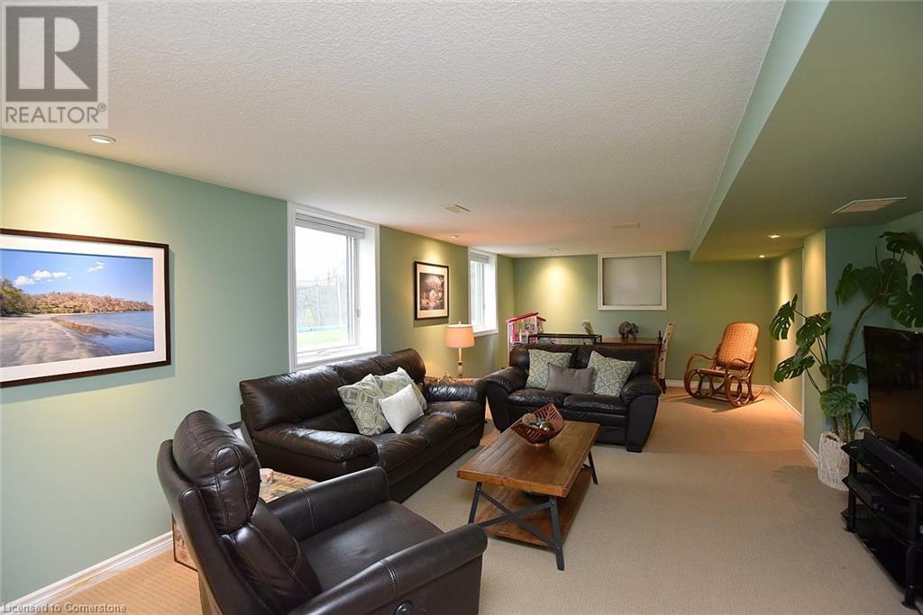 4 Sun Avenue, Dundas, Ontario  L9H 5A5 - Photo 40 - 40756344