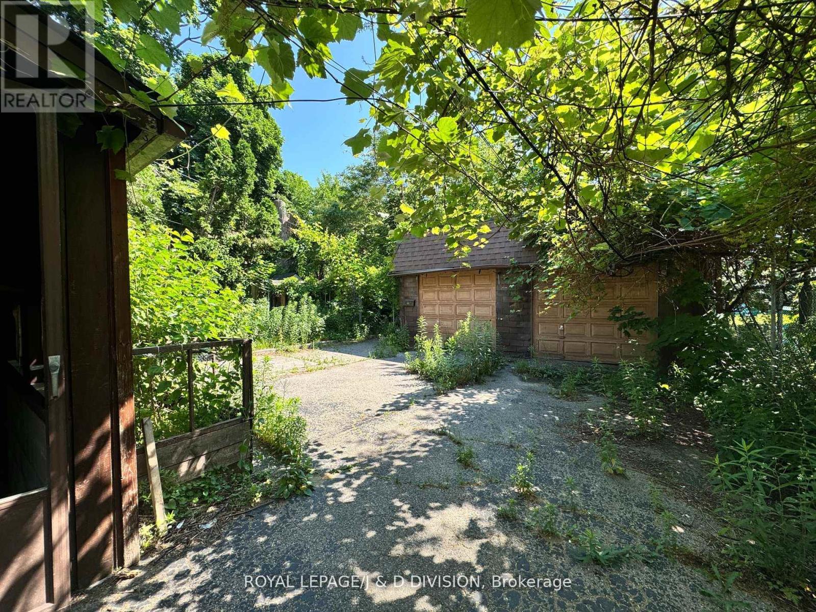 165 High Park Avenue, Toronto, Ontario  M6P 2S3 - Photo 7 - W12317190