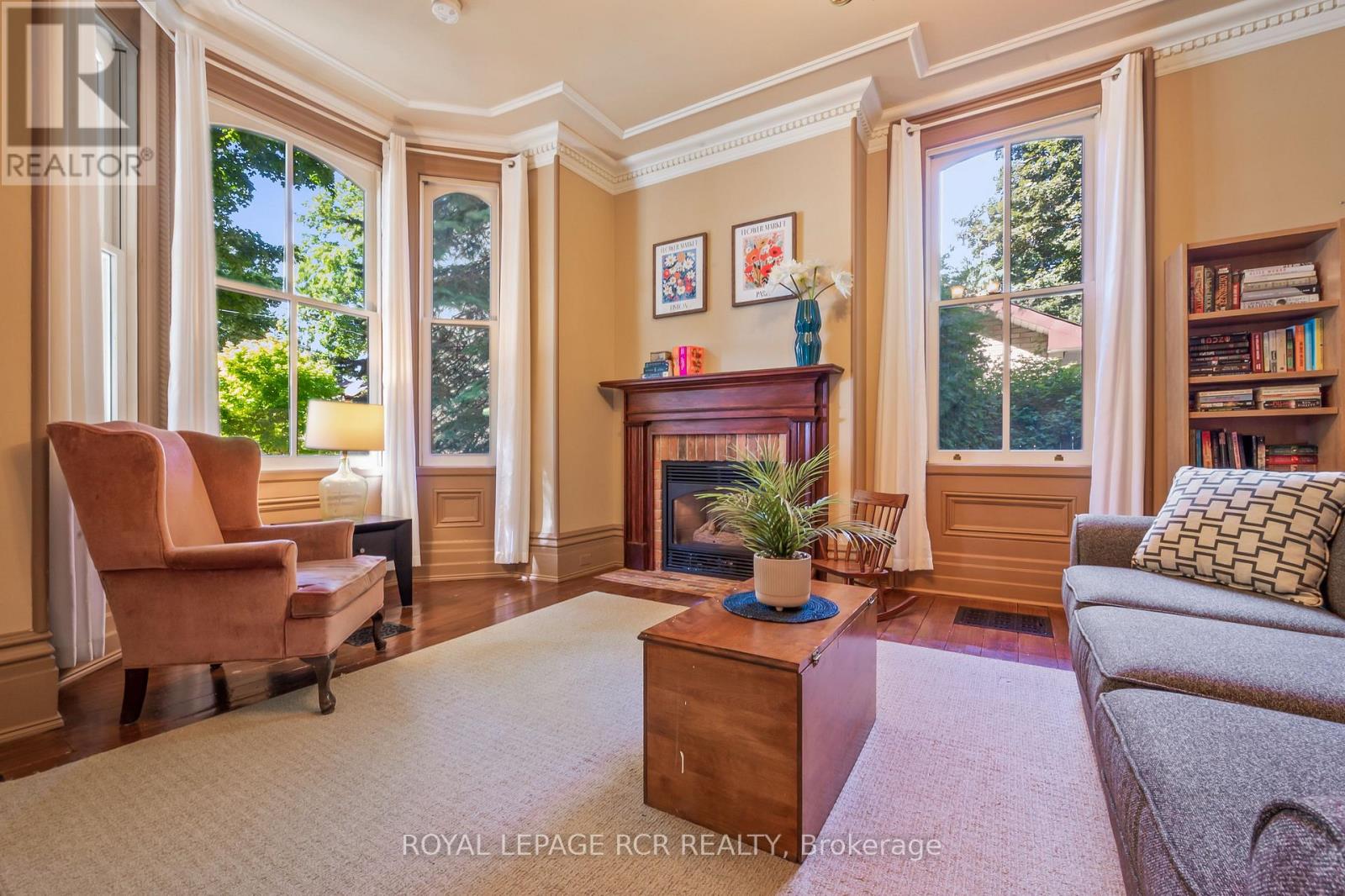 Property at 67 ZINA STREET image 4