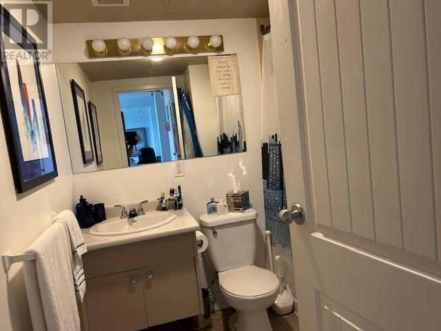 Property at 1205 1501 QUEENSWAY image 4