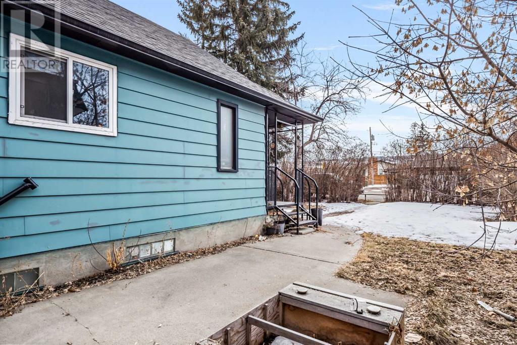 6152 Bowwood Drive Nw, Calgary, Alberta  T3B 2E9 - Photo 33 - A2224301