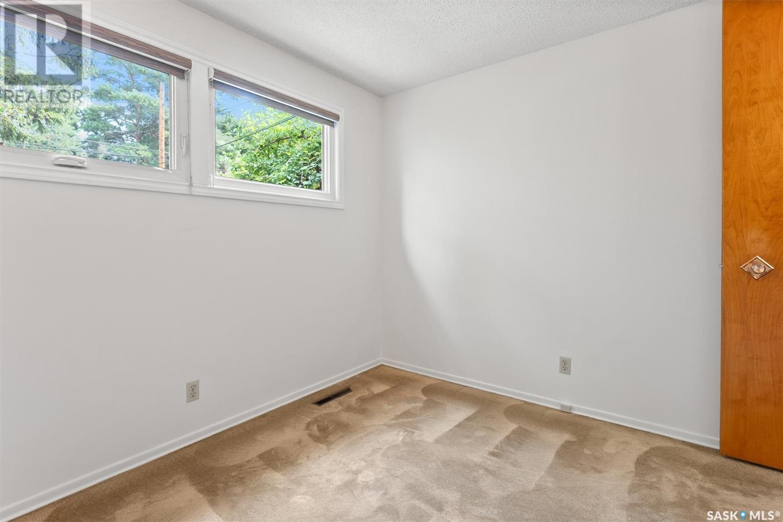 35 Spinks Drive, Saskatoon, Saskatchewan  S7H 3W9 - Photo 23 - SK014226