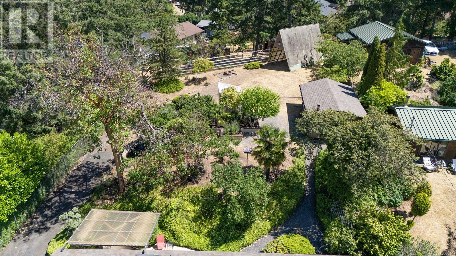 Property at 1600 Seacrest Rd image 4