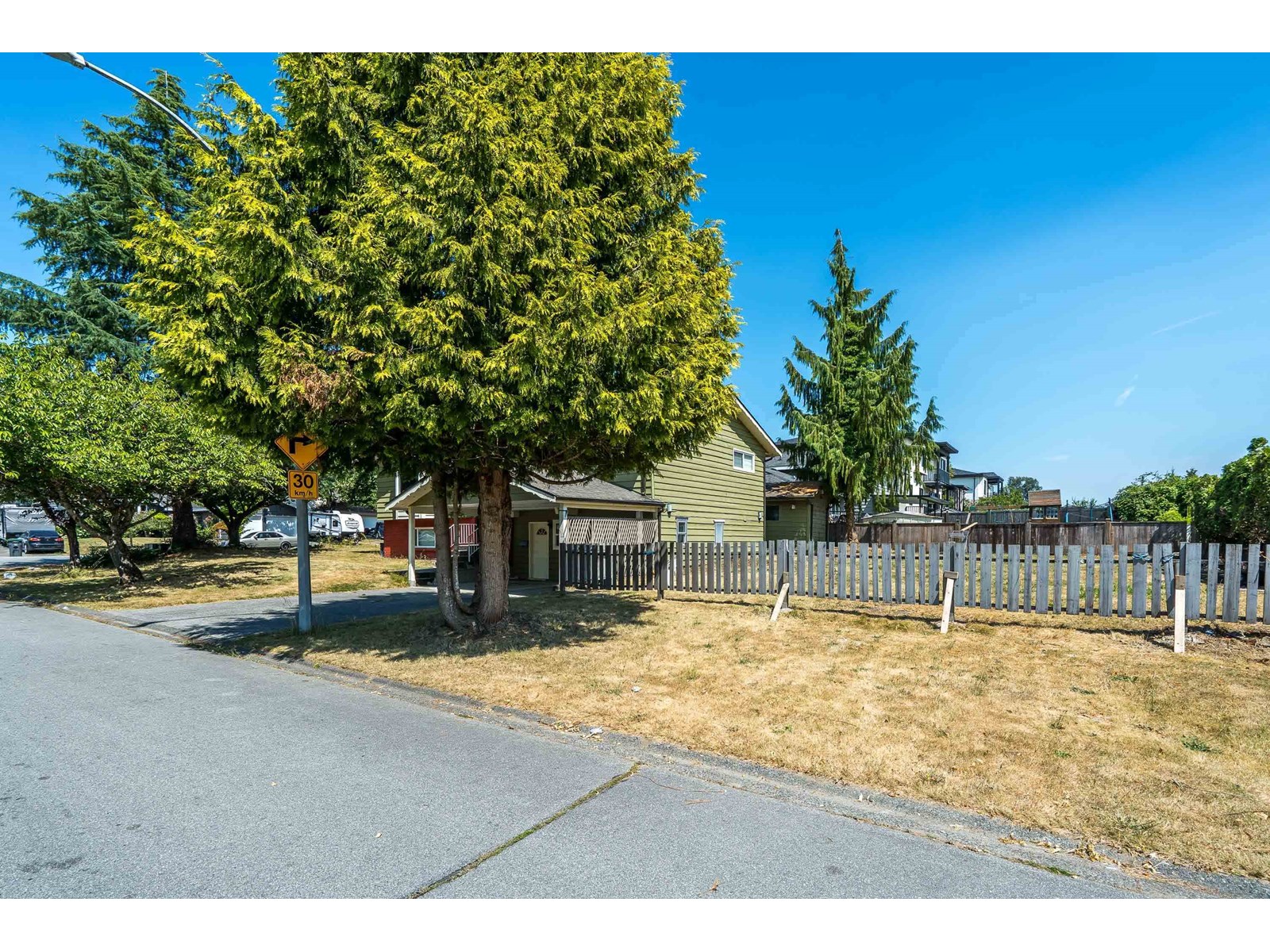 14458 Chartwell Drive, Surrey, British Columbia  V3S 5E4 - Photo 4 - R3030374