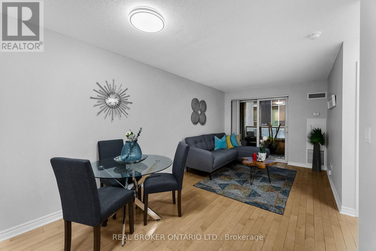 1227 - 250 Wellington Street, Toronto, Ontario  M5V 3P6 - Photo 12 - C12317299
