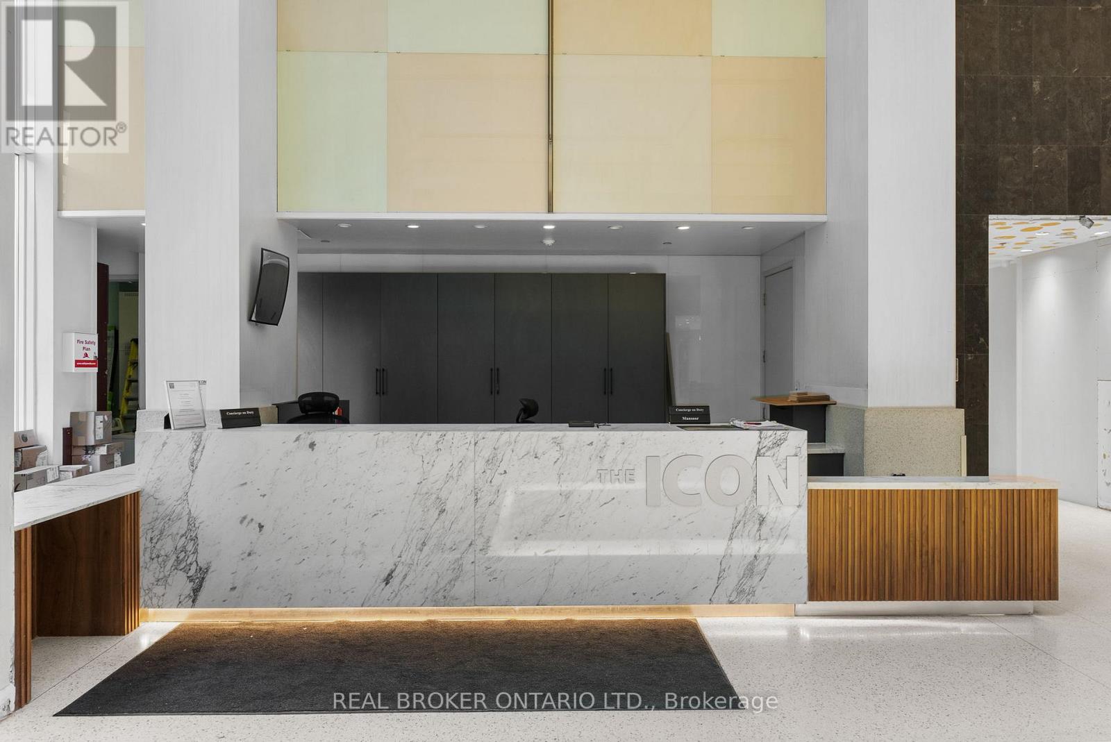 1227 - 250 Wellington Street, Toronto, Ontario  M5V 3P6 - Photo 4 - C12317299