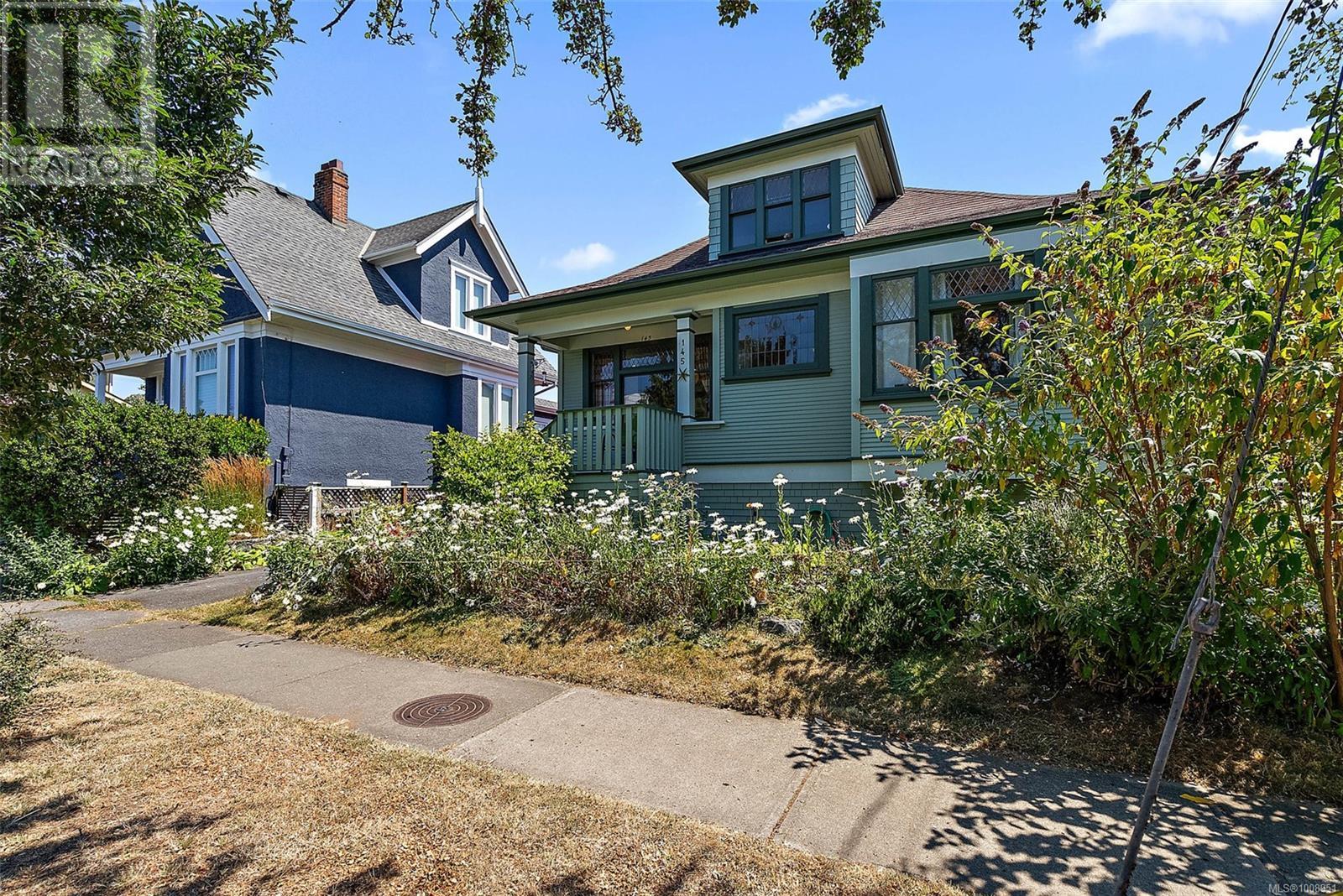 Property at 145 Medana St image 5
