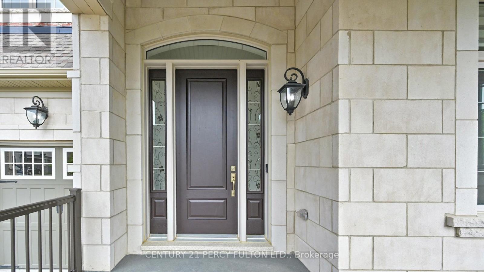 Property at 14 MEADOW GREEN COURT image 3