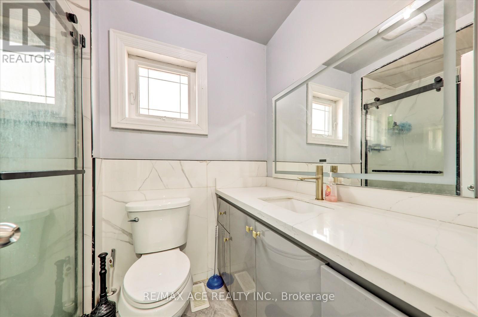 17 Kenborough Court, Markham, Ontario  L3S 3P3 - Photo 21 - N12317271