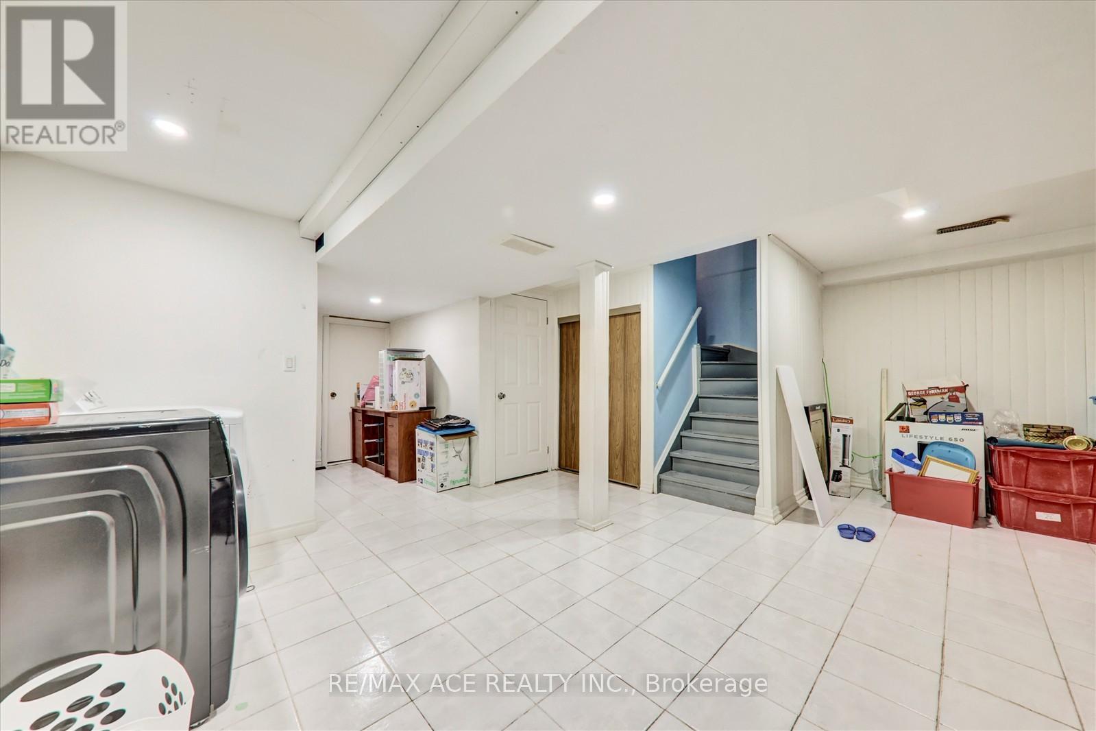 17 Kenborough Court, Markham, Ontario  L3S 3P3 - Photo 26 - N12317271