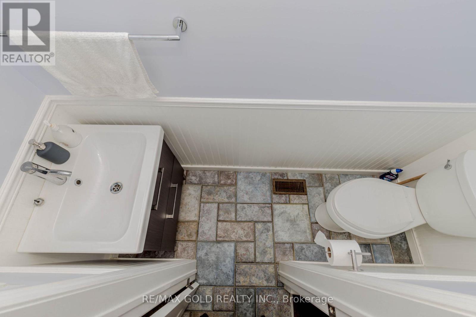 24 Wallace Street, Vaughan, Ontario  L4L 2P3 - Photo 19 - N12317274