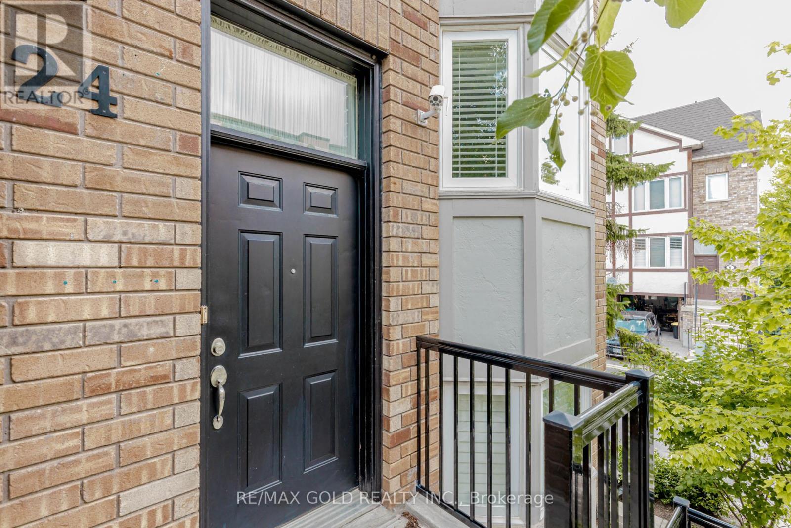 Property at 24 WALLACE STREET image 3