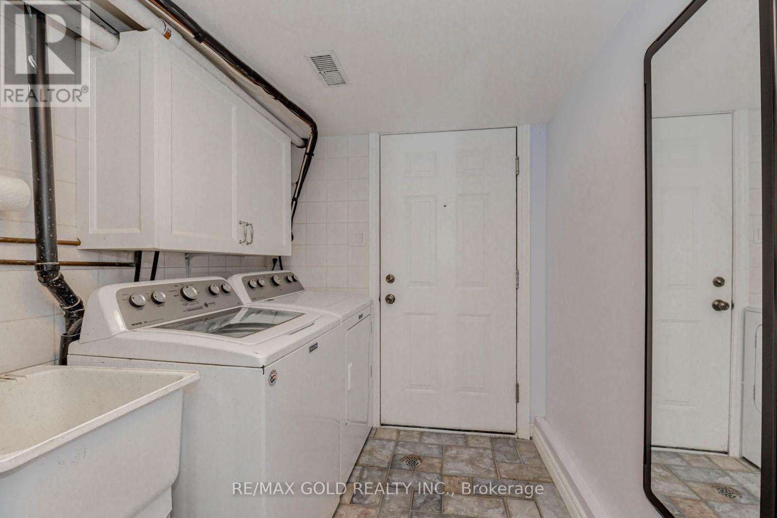 24 Wallace Street, Vaughan, Ontario  L4L 2P3 - Photo 40 - N12317274
