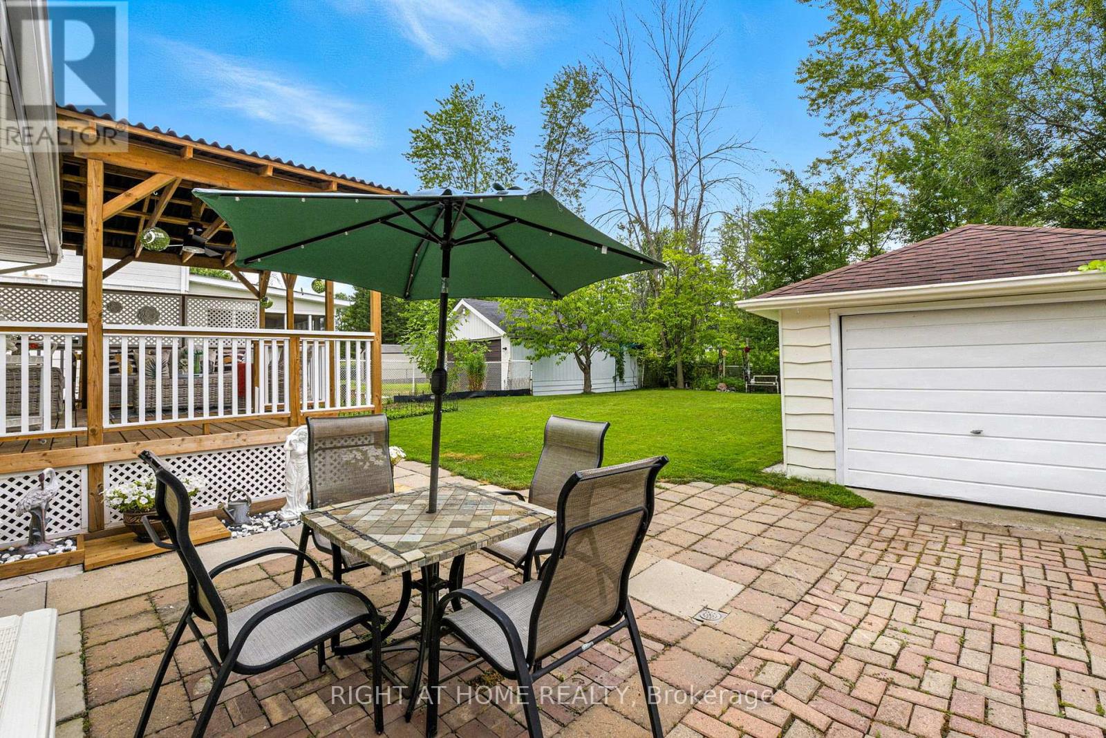 1129 Lindy Lane, Innisfil, Ontario  L0L 1R0 - Photo 29 - N12317357