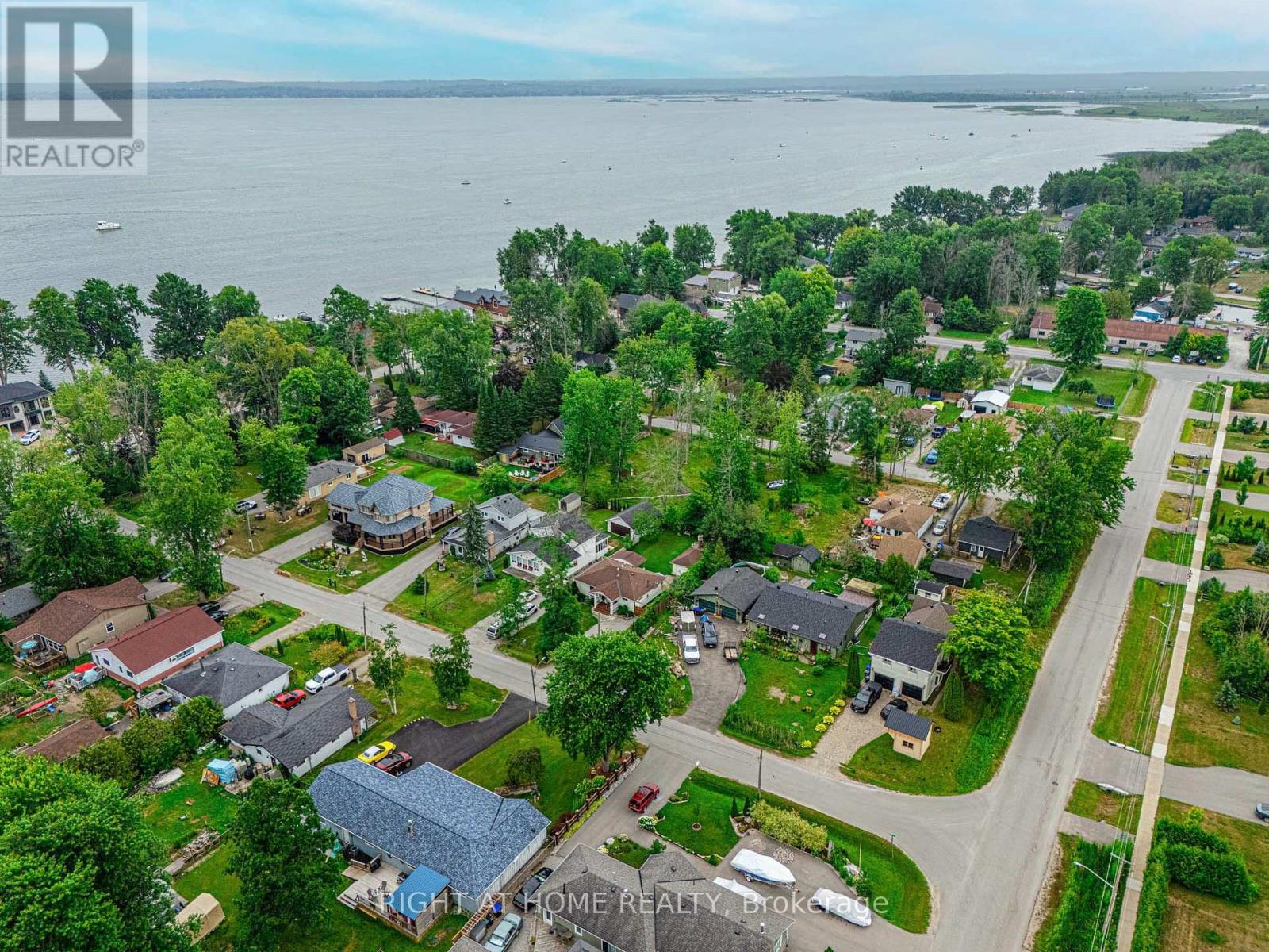 1129 Lindy Lane, Innisfil, Ontario  L0L 1R0 - Photo 33 - N12317357