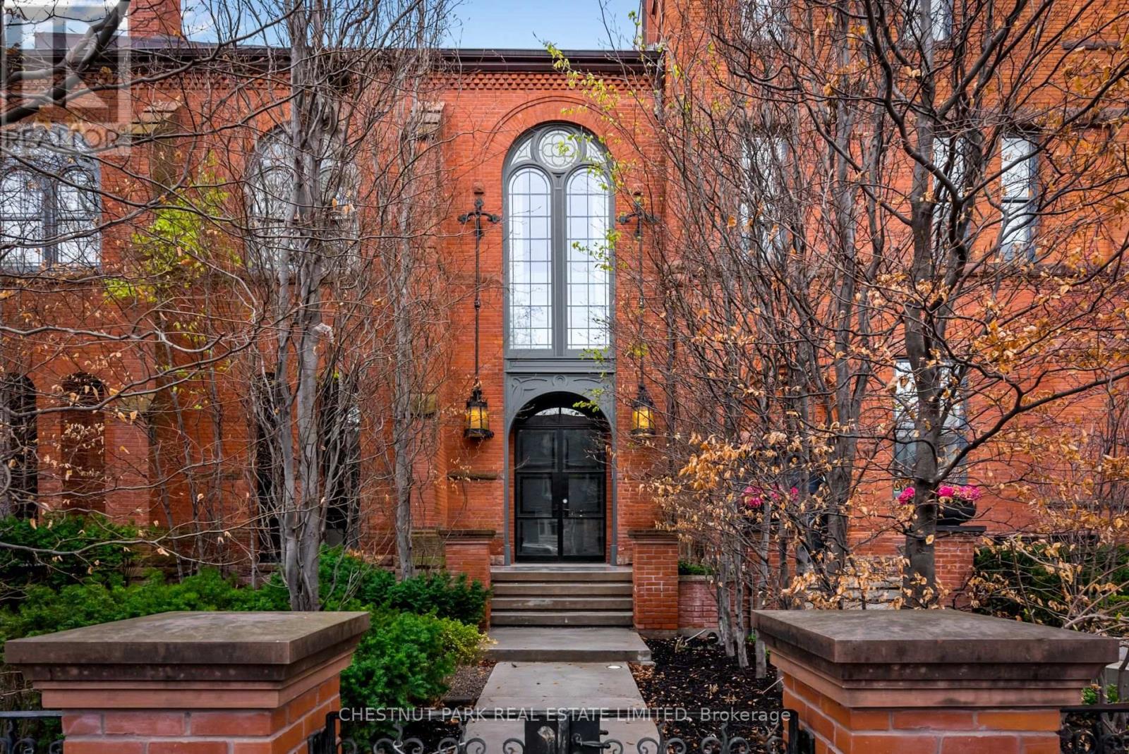 310 Palmerston Boulevard, Toronto, Ontario  M6G 2N5 - Photo 45 - C12313549