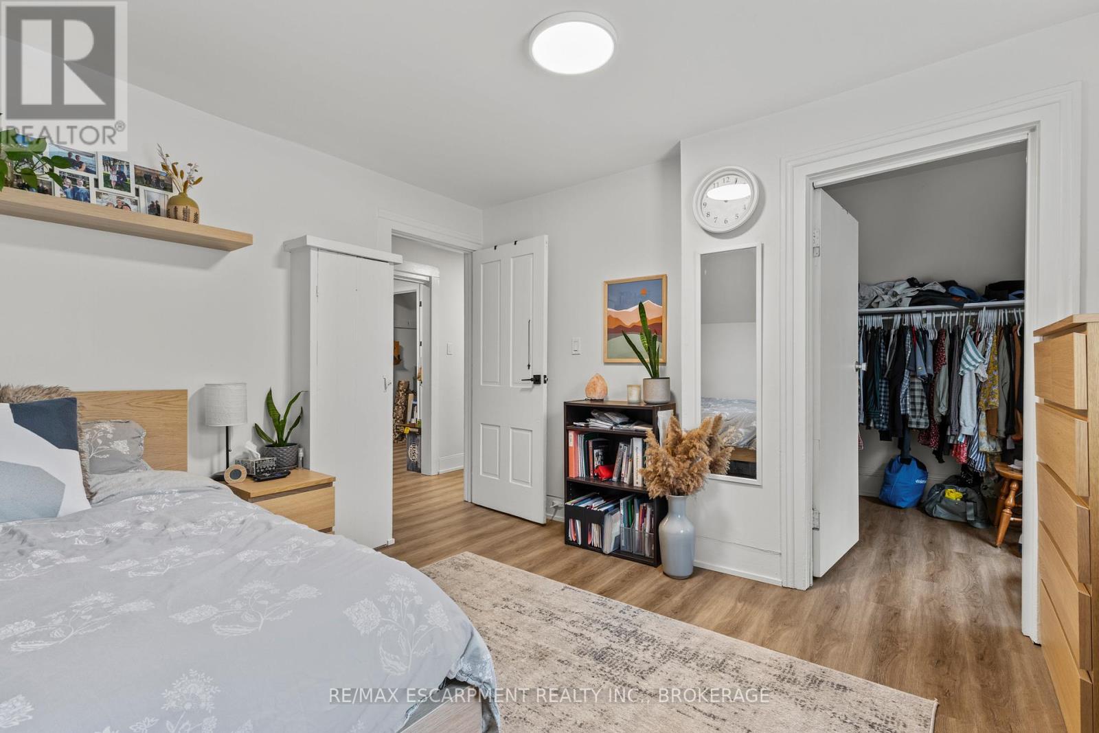 4250 William Street, Lincoln, Ontario  L0R 1B7 - Photo 14 - X12317390