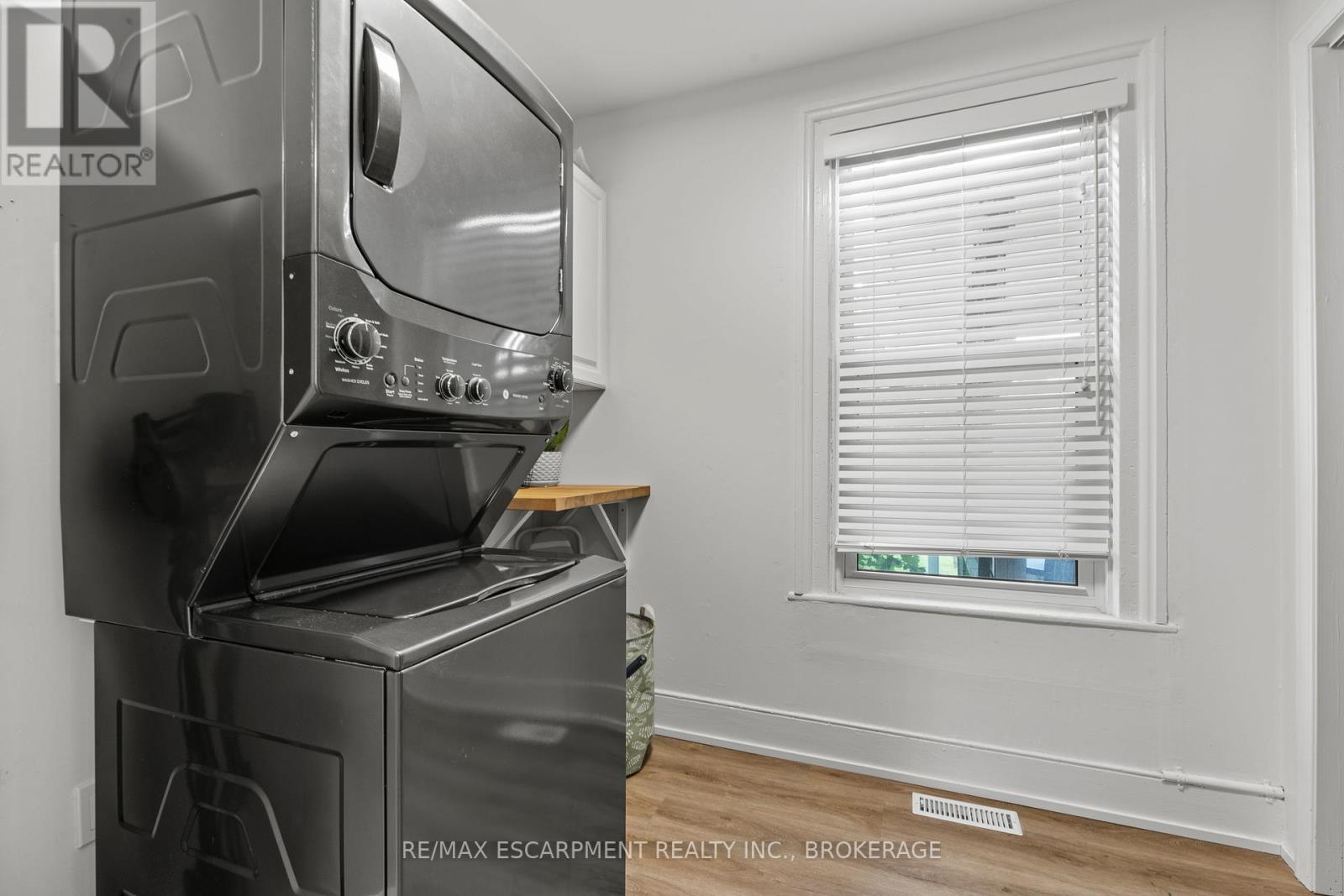 4250 William Street, Lincoln, Ontario  L0R 1B7 - Photo 15 - X12317390