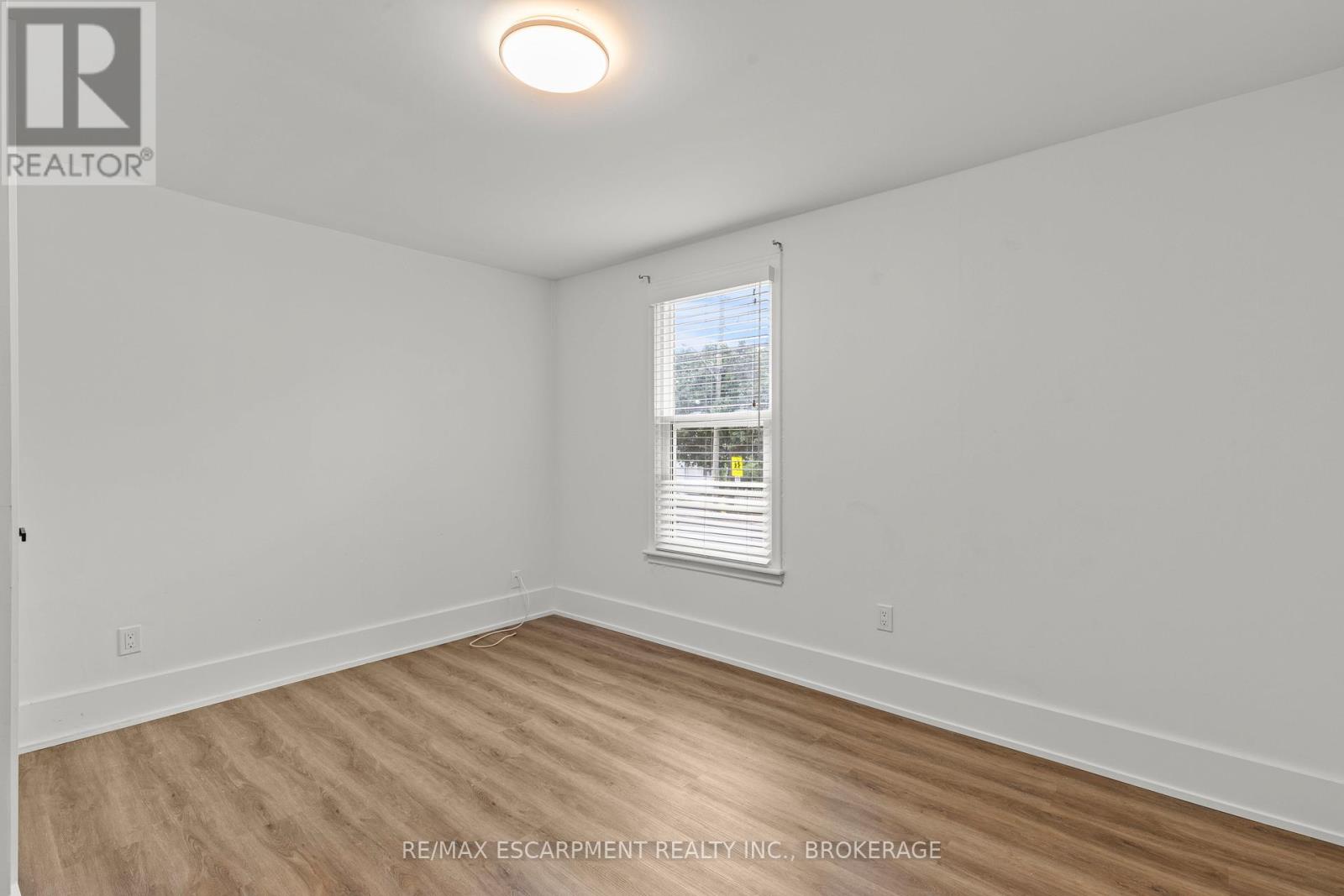 4250 William Street, Lincoln, Ontario  L0R 1B7 - Photo 37 - X12317390