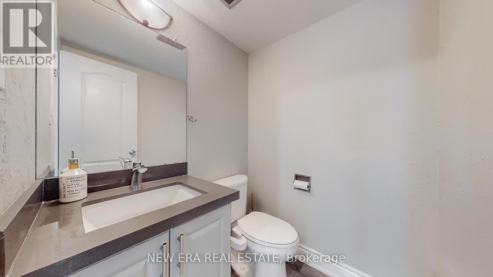 4178 Garnetwood Chase, Mississauga, Ontario  L4W 2G7 - Photo 26 - W12317321