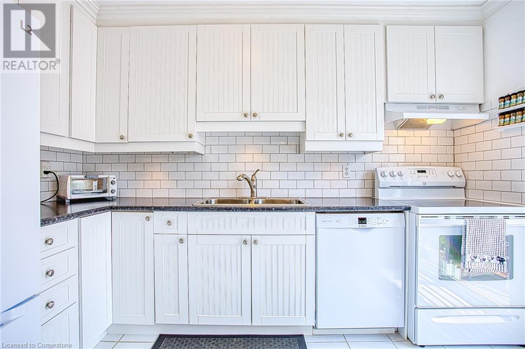 24 Samuel Road, Grimsby, Ontario  L3M 4P6 - Photo 10 - 40752401