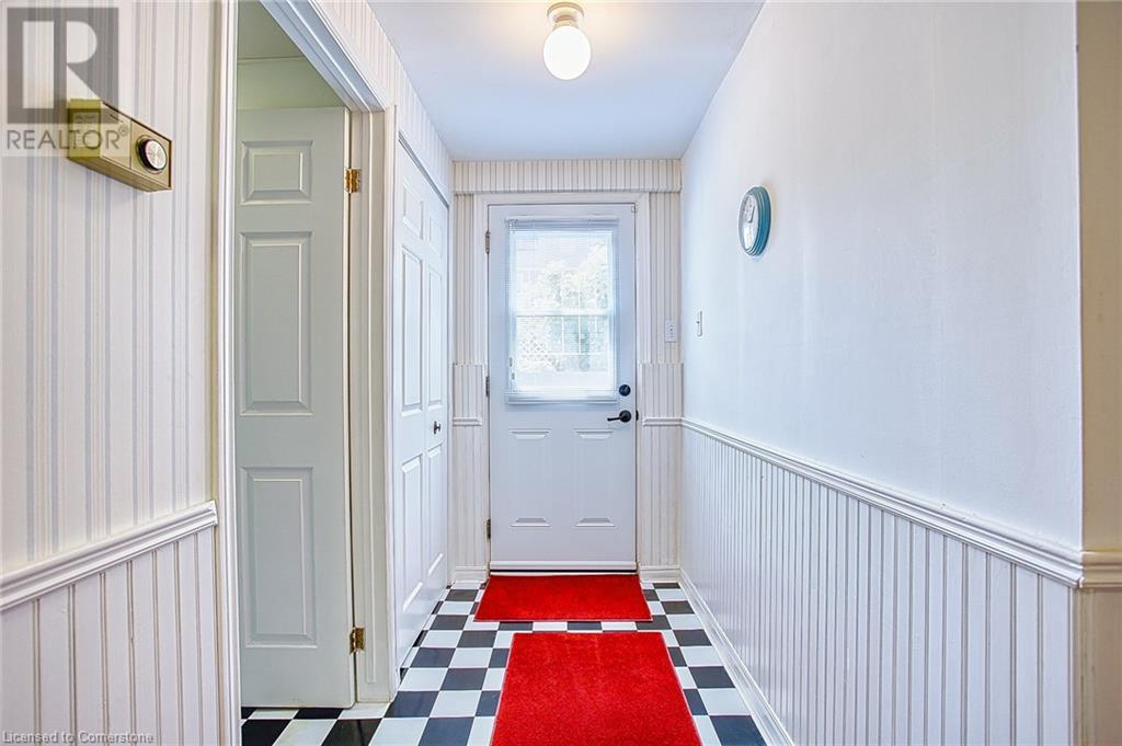 24 Samuel Road, Grimsby, Ontario  L3M 4P6 - Photo 21 - 40752401