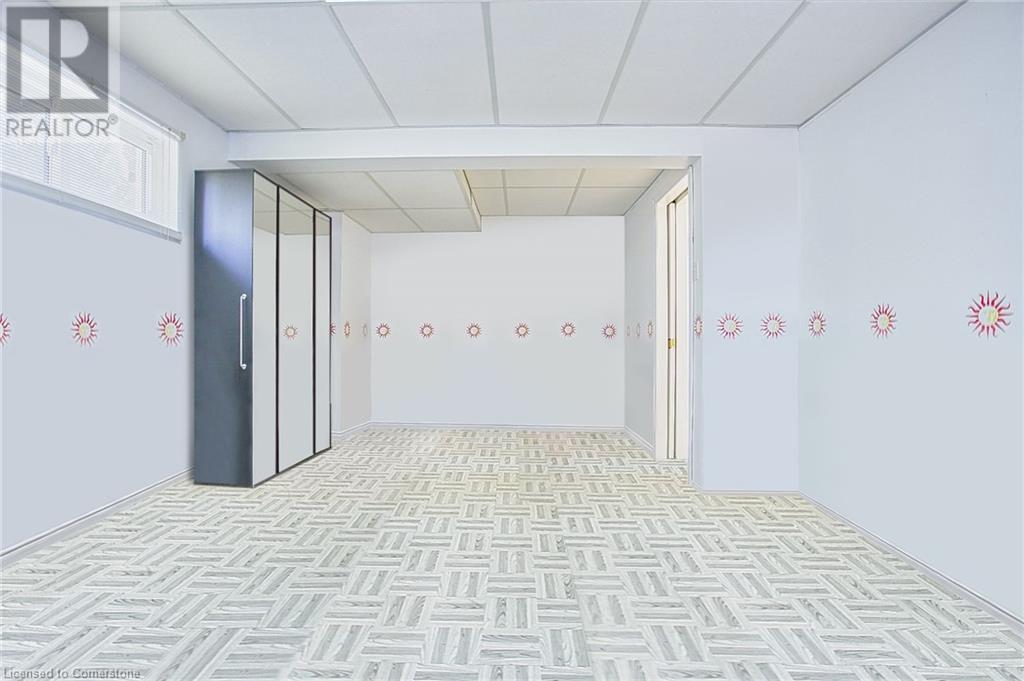 24 Samuel Road, Grimsby, Ontario  L3M 4P6 - Photo 25 - 40752401