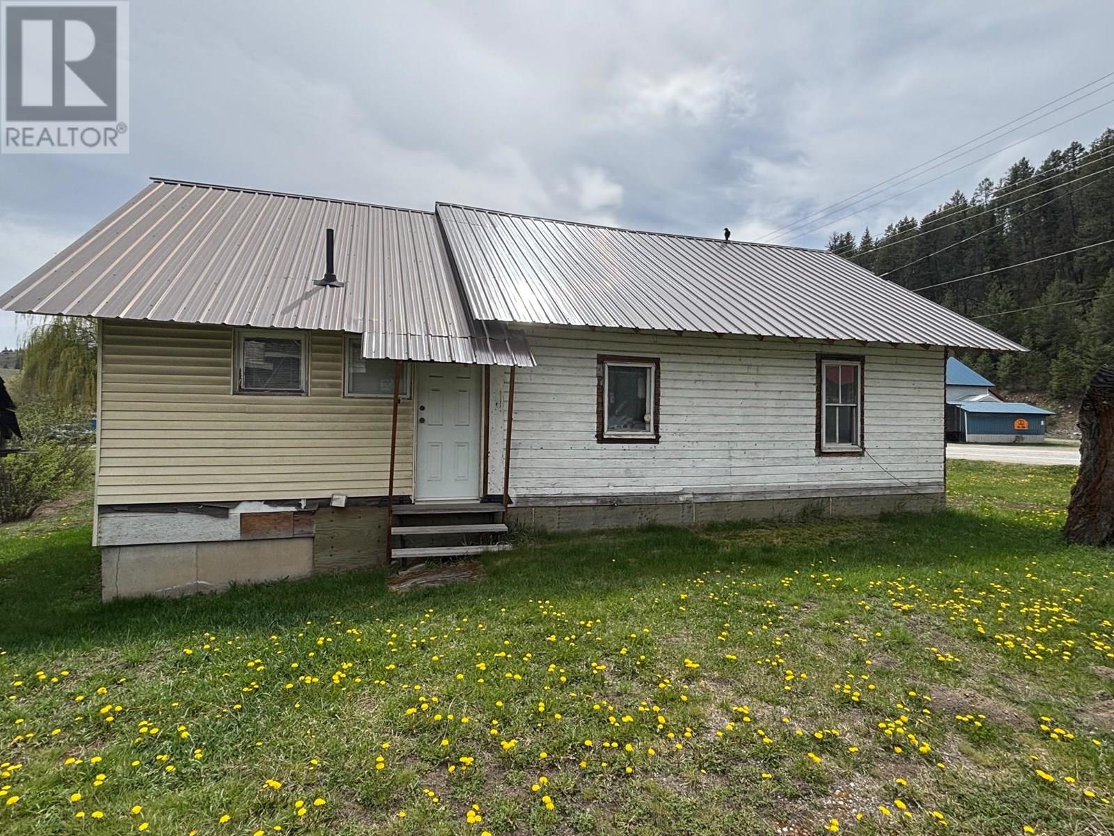 Rock Crk. & Area House for sale:  3 bedroom 920 sq.ft. (Listed 2025-07-31)