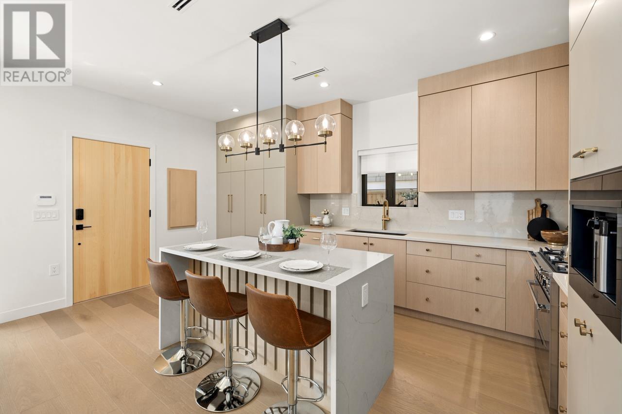1 2247 Parker Street, Vancouver, British Columbia  V5L 2L8 - Photo 14 - R3032421