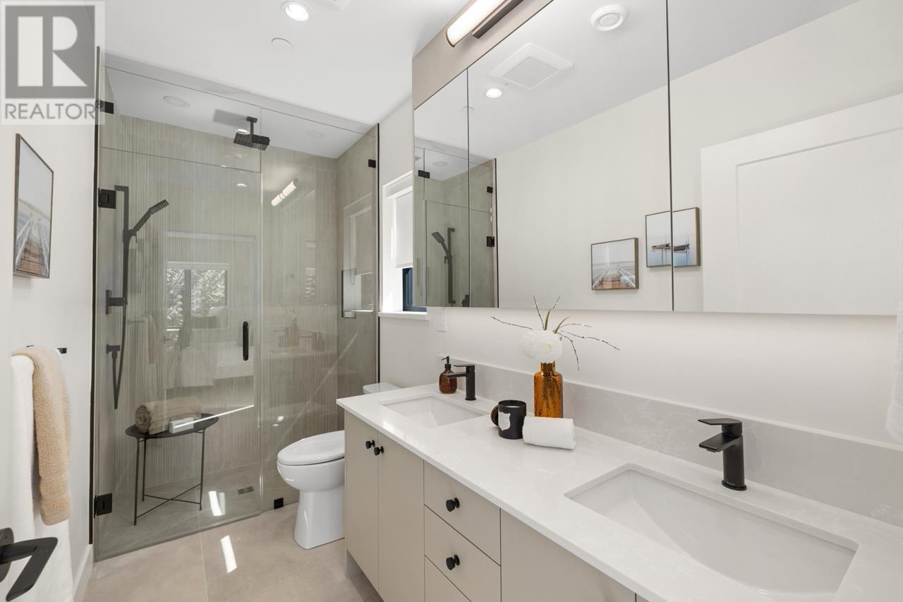 1 2247 Parker Street, Vancouver, British Columbia  V5L 2L8 - Photo 23 - R3032421
