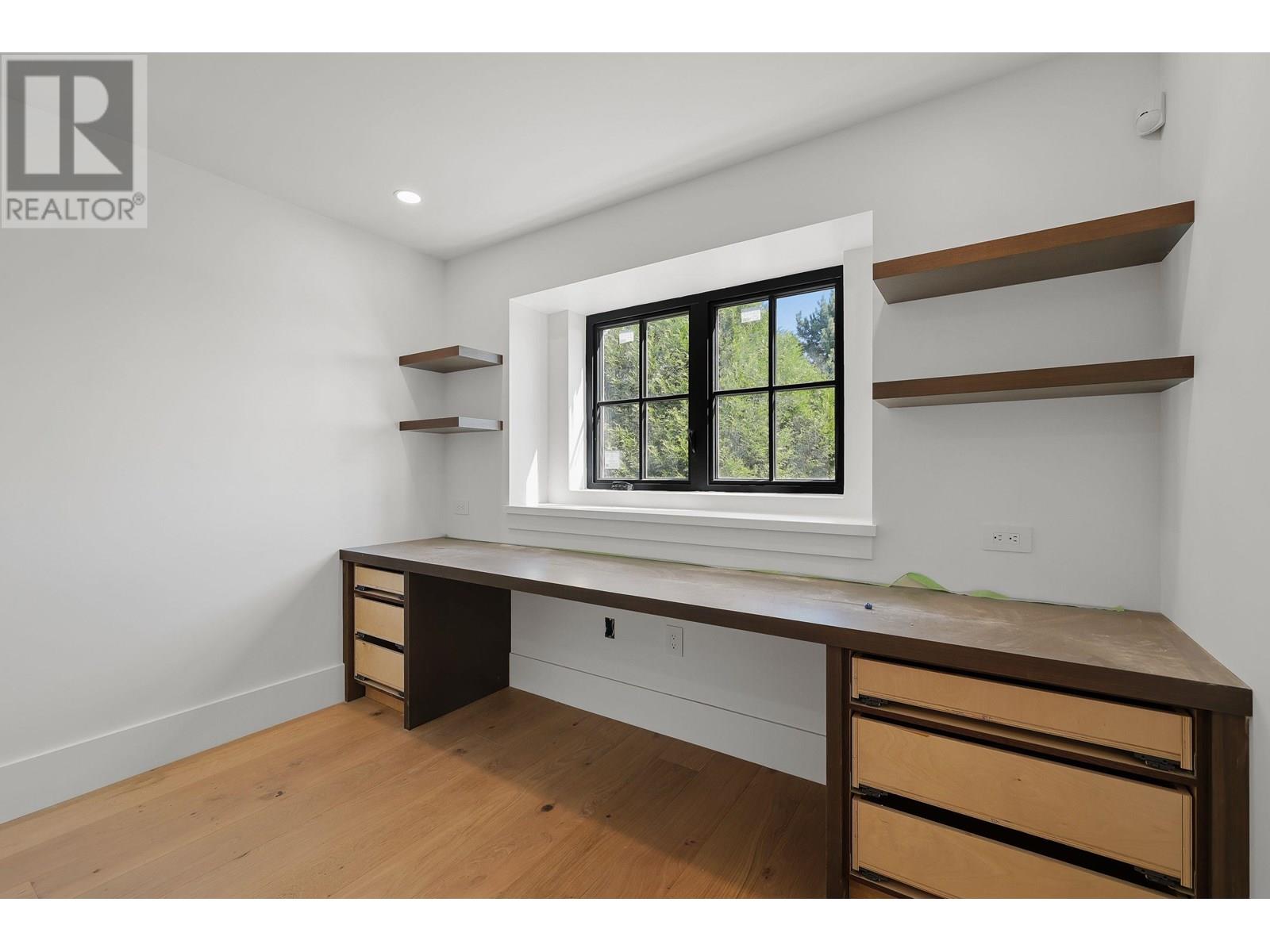 1 2565 Dundas Street, Vancouver, British Columbia  V5K 1P7 - Photo 21 - R3032435
