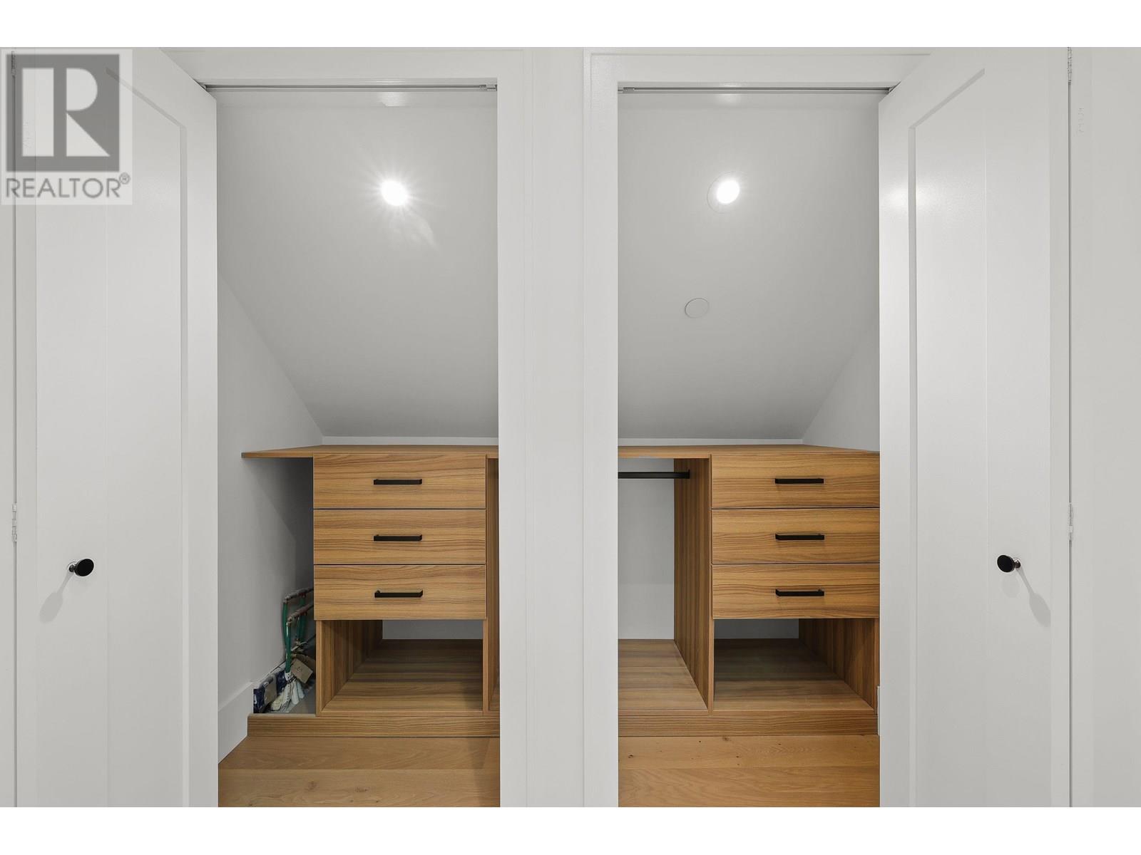 1 2565 Dundas Street, Vancouver, British Columbia  V5K 1P7 - Photo 28 - R3032435