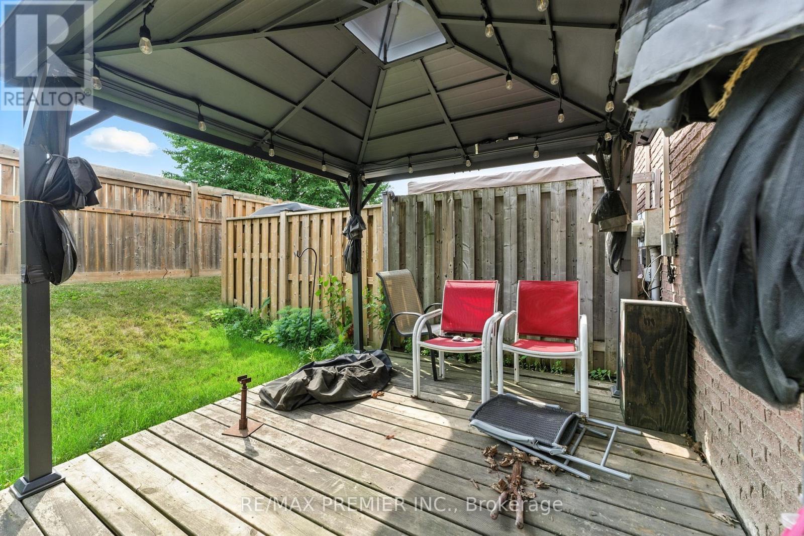 164e Henry Street, Brantford, Ontario  N3S 5C7 - Photo 6 - X12298262