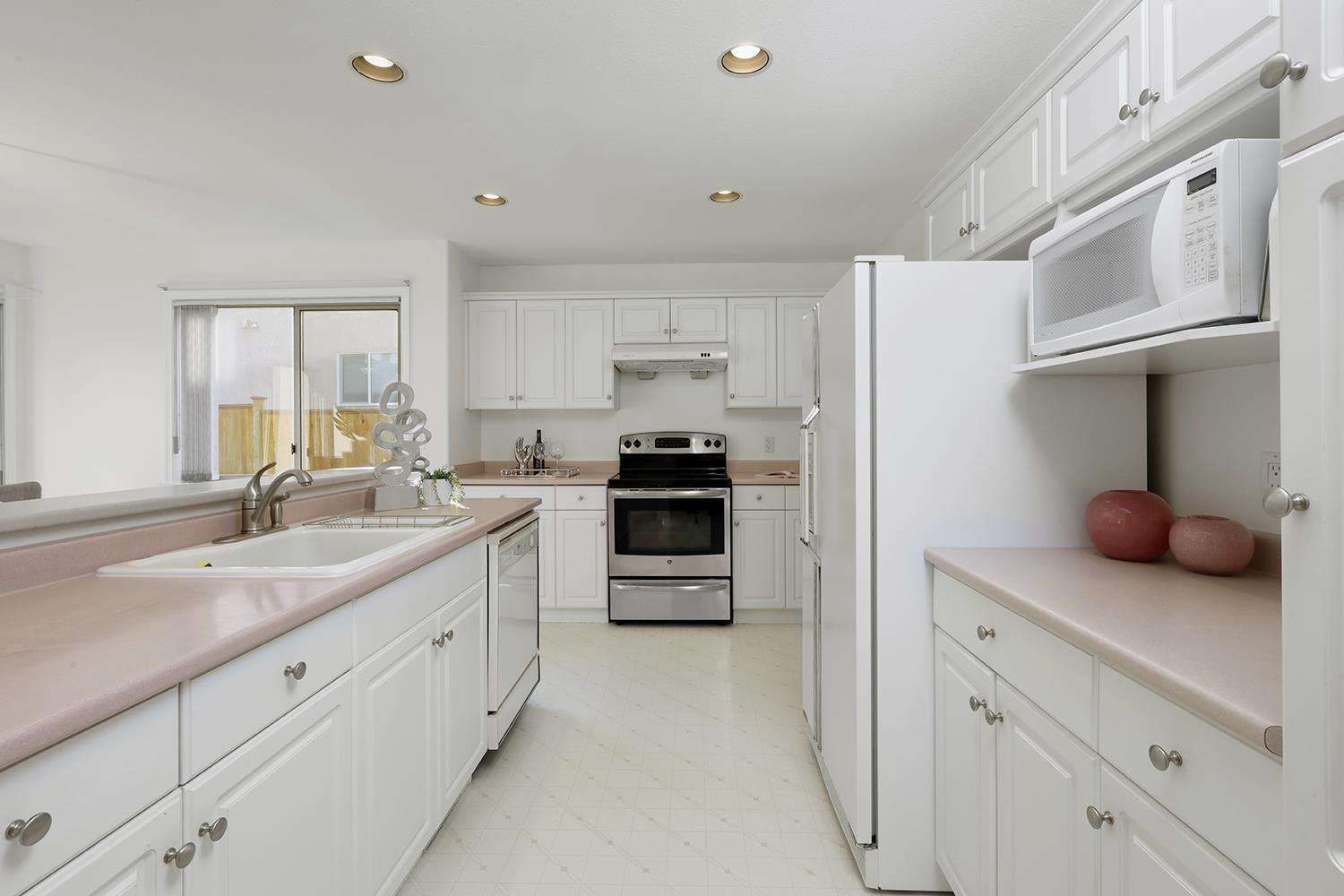 10121 157a Street, Surrey, British Columbia  V4N 4S3 - Photo 14 - R3032180