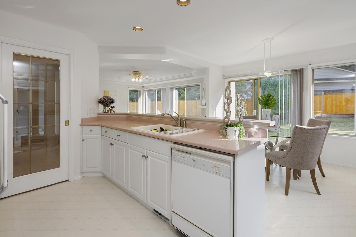 10121 157a Street, Surrey, British Columbia  V4N 4S3 - Photo 12 - R3032180